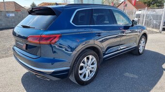 Volkswagen Touareg 3.0 V6 TDI AT8 Elegance 4x4 za 32.990 € - 3