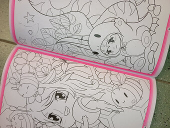Manga Kawaii color omaľovánka s nálepkami - 3