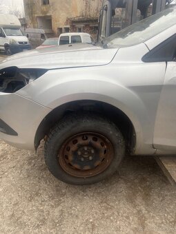 Rozpredam Ford Focus Mk2 facelift - 3