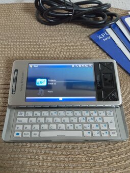 Sony Ericsson Xperia X1 - 3