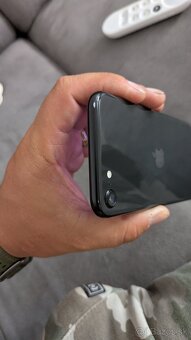 Vymenim iPhone SE2020 64GB - 3