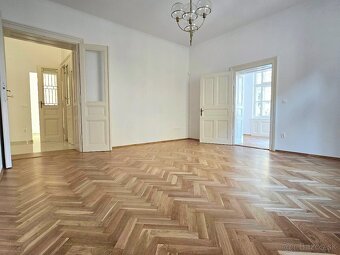 PRENÁJOM staromestský byt / kancelária /ateliér Bratislava I - 3