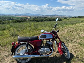 Jawa 350/634 so sajdou Velorex 562 - 3