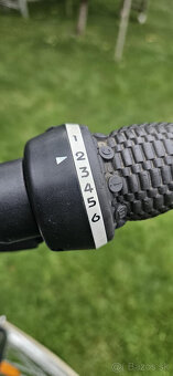 Mestský bicykel Elops 520 s vysokým rámom kaki - 3