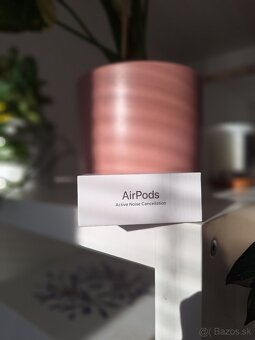 Slúchadlá Airpods 4 noise cancelling - 3