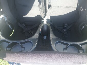 Súrodenecký kočík Britax - 3