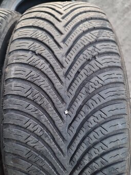 205/60 R16 Michelin - 3