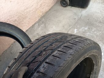 215/45 R17 - 3