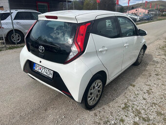 Toyota Aygo 998 benzin - 3