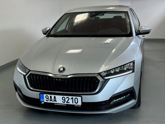 Škoda Octavia 1.5 TSi 110 kw rv 2022 koupeno v čr 1 maj. - 3