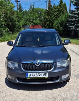 Predám Škoda superb 3.6 v6 benzín - 3