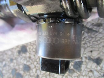 vstrekovač / tryska 2,0TDI 16V - 03G130073G - 3