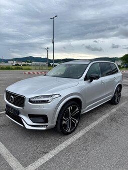 Volvo XC90 B5 AWD R-Design 7miest FULL 120tis km - 3
