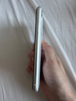 iPhone XR 128 - 3