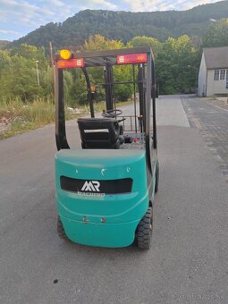Elektrický vysokozdvižný vozík Machpro MP-E2.00/ NEW/ 3m/ 2t - 3