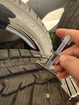 225/50 R17 zimné Austone - 3