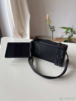 Sony ZV1-F - 3