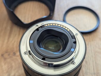 Sony E 35mm f/1.8 - 3