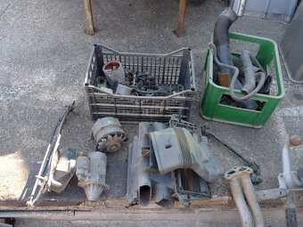 FORD SIERRA náhradné diely - 3