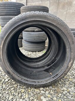 Pirelli scorpin winter 2ks 305/35rR21 a 2ks 275/40 R21 - 3