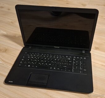 Toshiba Satellite C870 - 1DD - 3