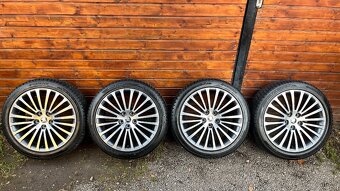 Zimná sada 5x112 r18 skoda Octavia 4 - 3