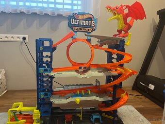 Hot wheels ultimate garaž - 3