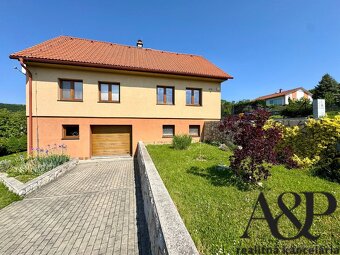 4 IZBOVÝ RD S GARÁŽOU, POZEMOK 960M2, BREZOVÁ POD BRADLOM - 3