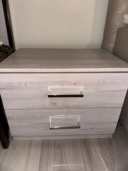 Manželská posteľ 180x200 - 3