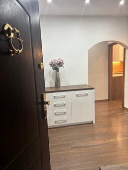 3-izbový byt v Banskej Štiavnici - 3