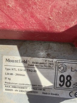 Kosačka s pojazdom - 3