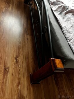 Manželská posteľ - 3