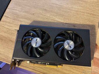 Saphire Nitro RX 560 4GB GDDR5 - 3