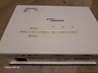 Predám projektor Optoma ES520 - 3