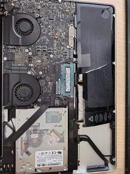 MC book pro 2010 - 3