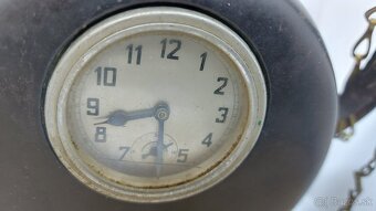 Predám starožitné vartášske hodiny so zapisovacím mechanizmo - 3