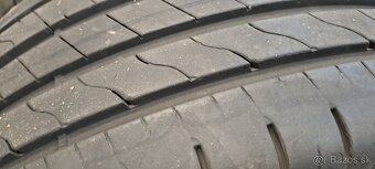 Predám 2ks pekné letné 225/45r17-94W Good Year - 3