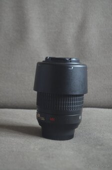 Nikon nikkor AF-S 55-200mm f/4-5.6G IF-ED DX VR - 3