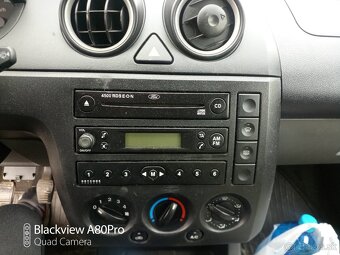 Predám Ford fiesta 1.4. TDCi - 3