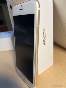 iPhone 7 gold - 3