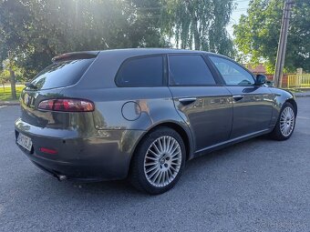 Alfa romeo 159 - 3