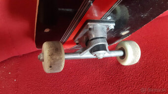 Predám skateboard. - 3