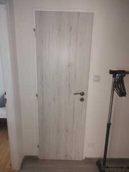 Dvere interierové + kovanie + zámok - ročné - 3