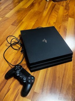 PS4 PRO - 3