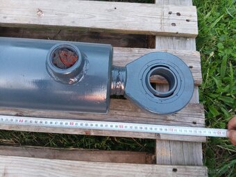 Hydraulický valec 1020mm - 3