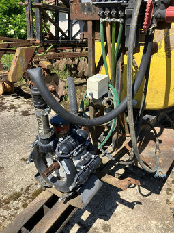 Postrekovač s certifikátom - 3