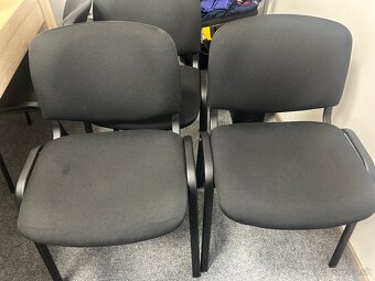 Konferenčná stolička - 3