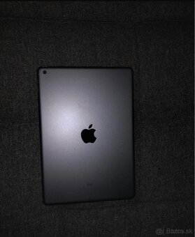 iPad 7 gen. - 3