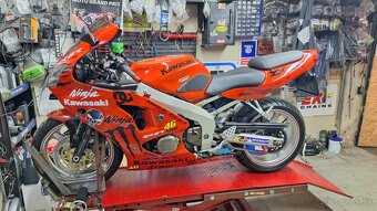 Kawasaki zx-6r 2001 - 3