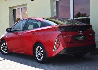 Toyota Prius 1,8 VVT-i PHEV Lounge 72 kw - 3